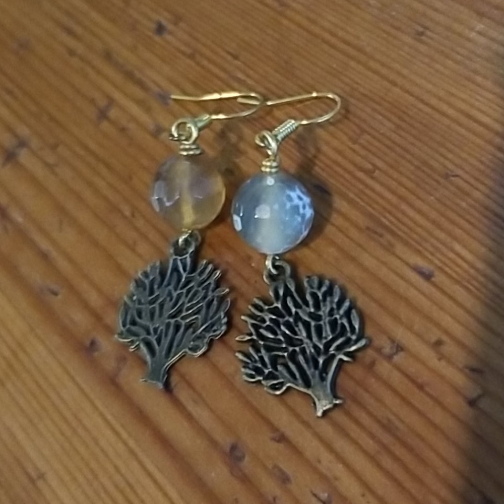 🌟10 FOR $30 Tree of life agate earrings